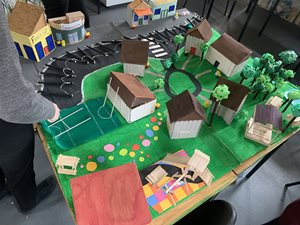 Theme-of-Community_-Students-at-Mount-St-Micheal-s,-Mayo,-with-Architect-Finola-Reilly.jpg Theme-of-Community_-Students-at-Mount-St-Micheal-s,-Mayo,-with-Architect-Finola-Reilly.jpg