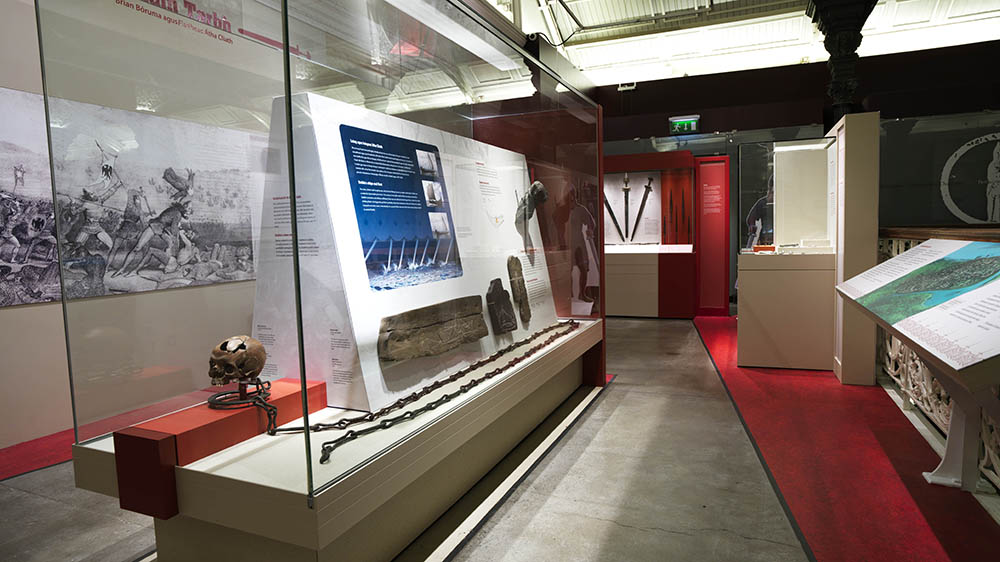 Ireland, Battle of Clontarf between the Vikings and the Irish of