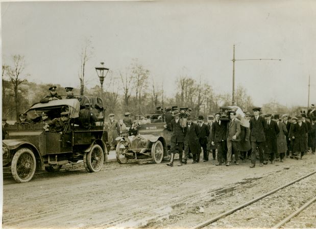 Funeral of six members of C Company, 1st Battalion, Cork No. 1 Brigade, 1921