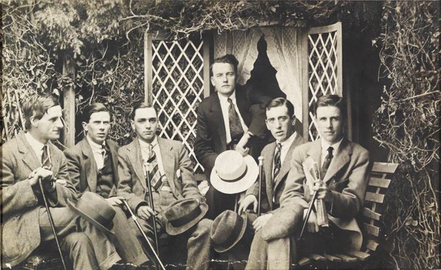 The Squad, 1920